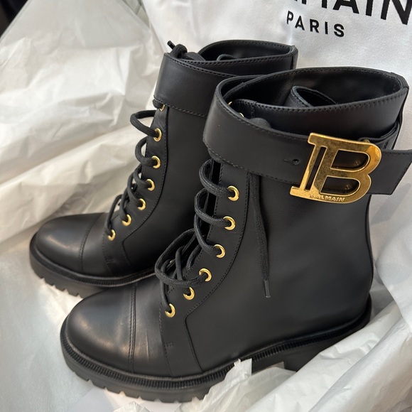 Balmain Ankle Boots - Picture 3 of 6